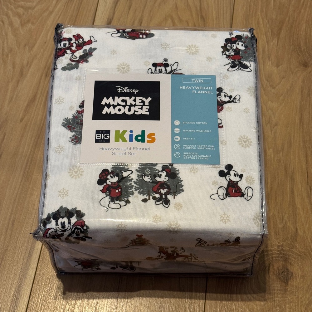 Disney Mickey Mouse The Big One Kids Twin Heavyweight Flannel Sheet Set Yuletide